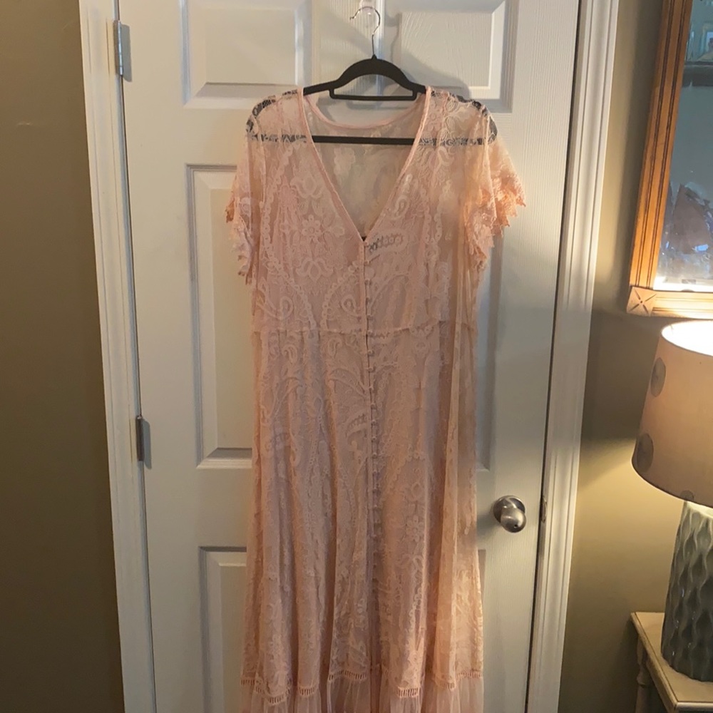 Torrid pink floral lace maxi dress